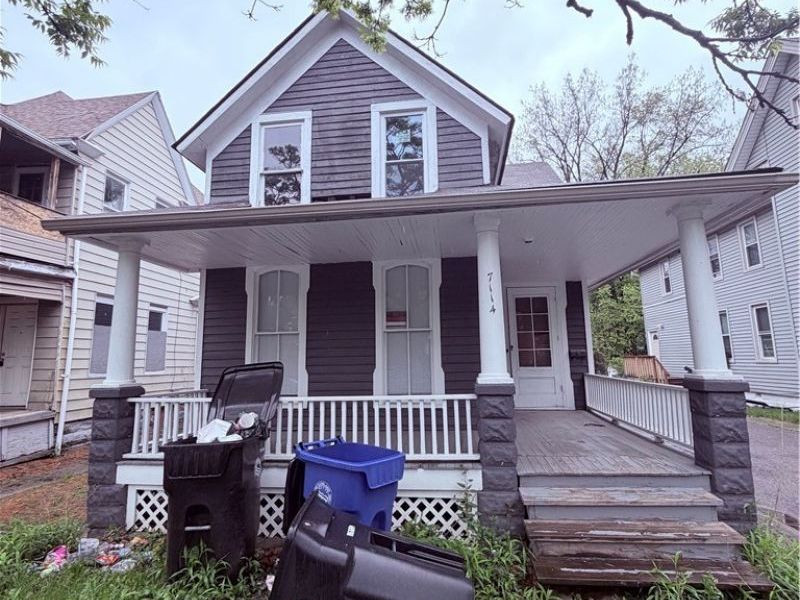 7114 Lawn Avenue, Cleveland, OH 44102 Photo 1