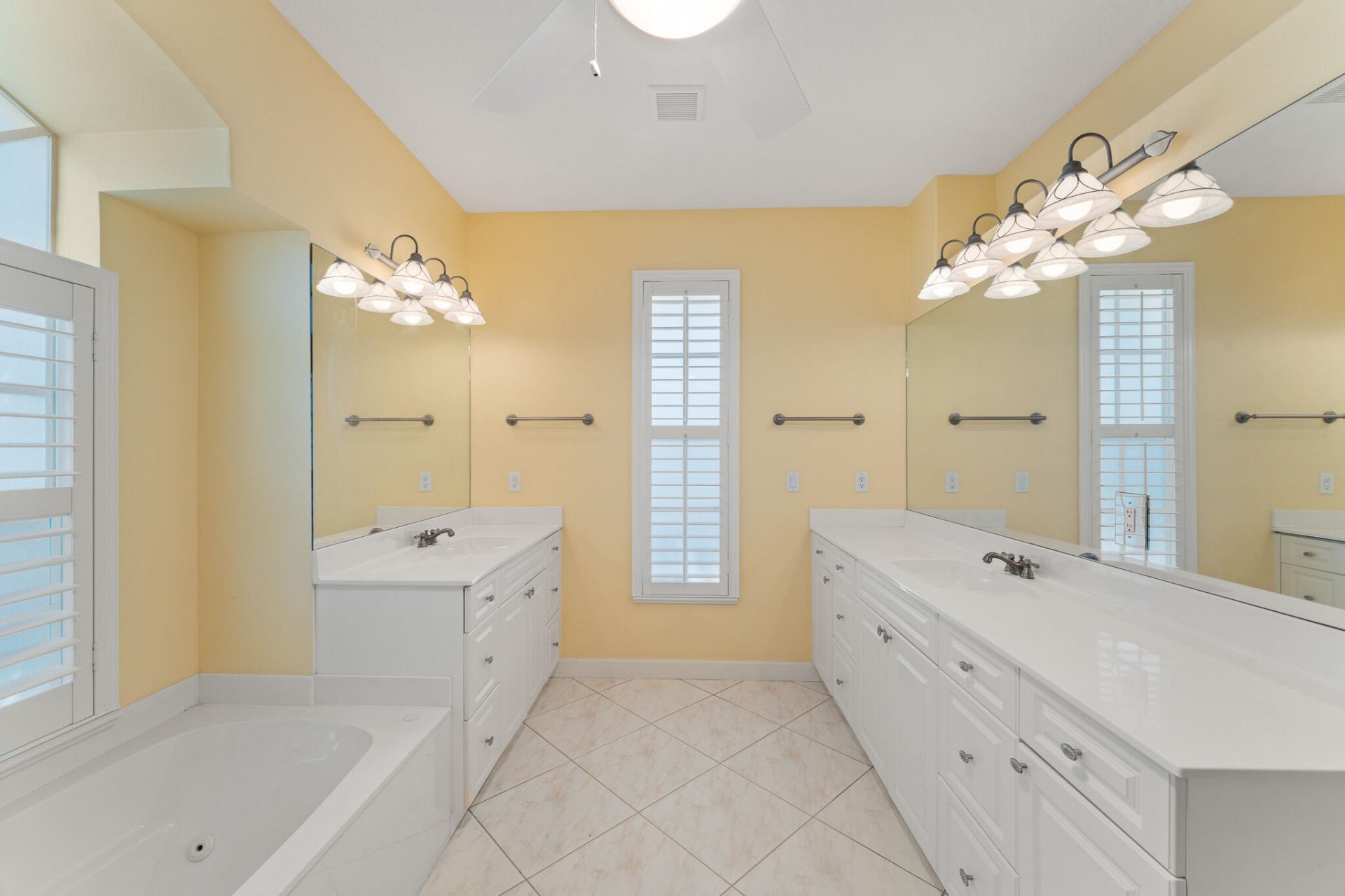 1184 SW Mirror Lake Cove, Port Saint Lucie, FL 34986 Photo
