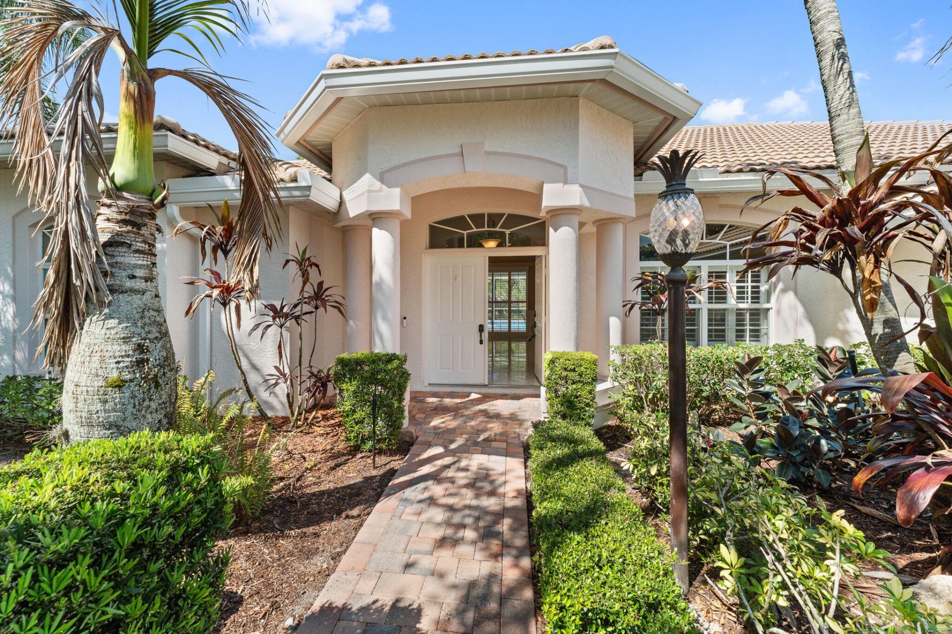 1184 SW Mirror Lake Cove, Port Saint Lucie, FL 34986 Photo