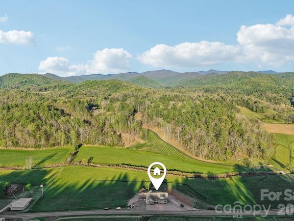 1060 California Creek Road , Mars Hill, NC 28754