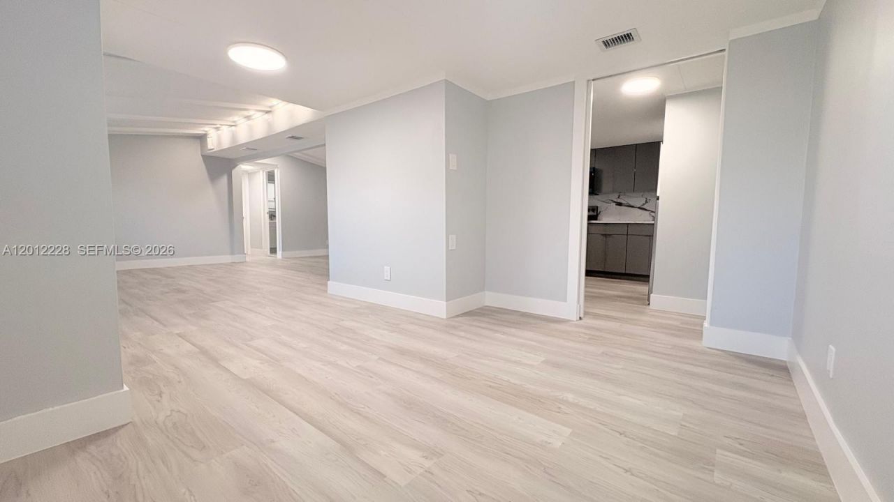 21610 NW 7th Ct, Pembroke Pines, FL 33029 Photo
