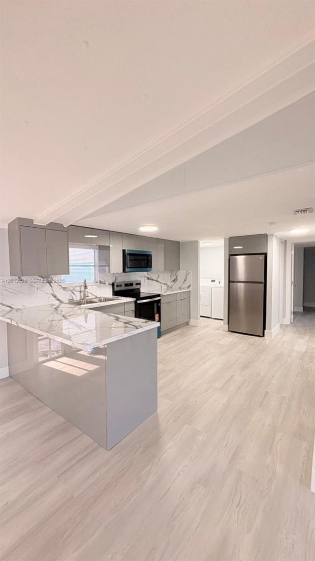21610 NW 7th Ct, Pembroke Pines, FL 33029 Photo