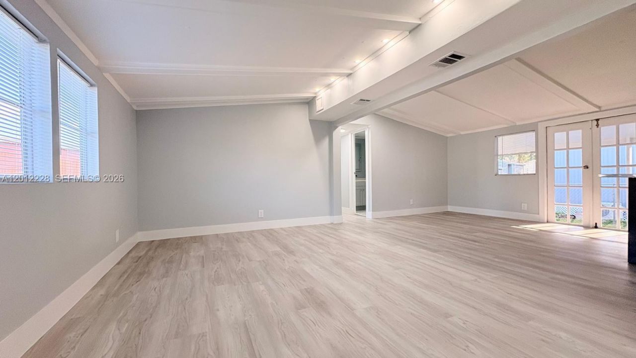 21610 NW 7th Ct, Pembroke Pines, FL 33029 Photo