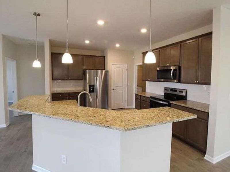409 Halton Drive , Pataskala, OH 43062 Photo 7