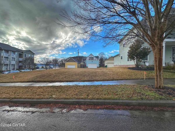 155 Union Avenue , Jackson, TN 38301