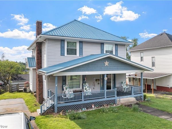 915 Clark Street , Cambridge, OH 43725