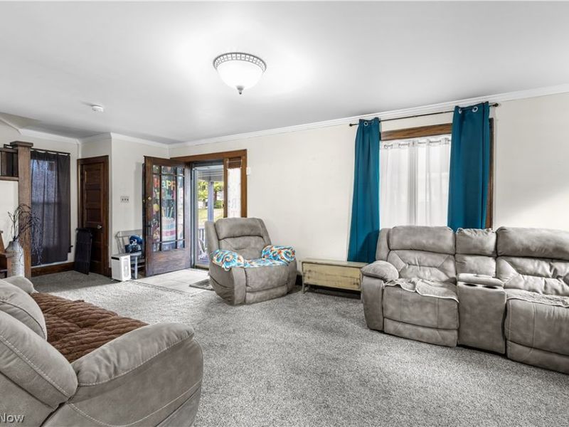 915 Clark Street, Cambridge, OH 43725 Photo 5