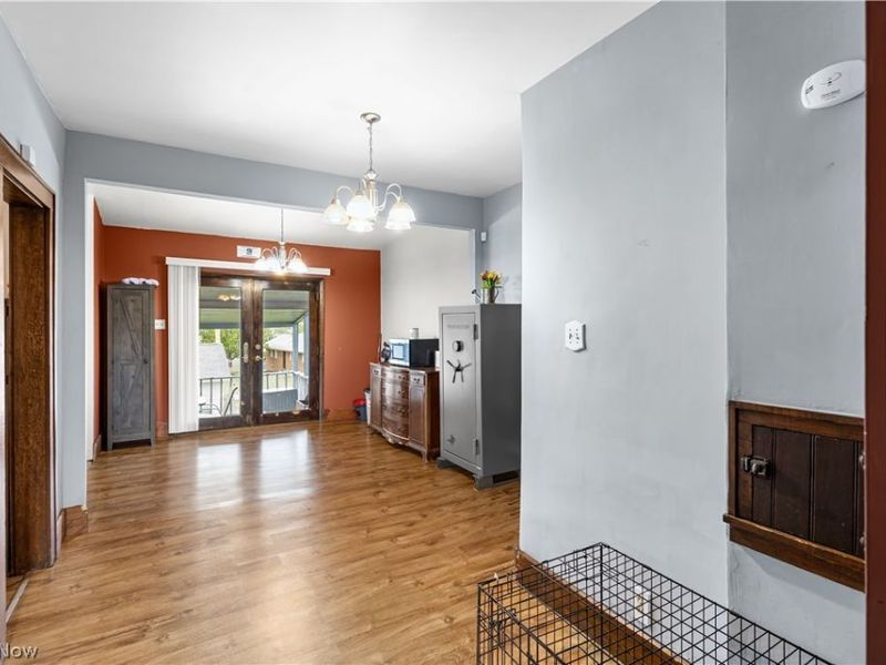915 Clark Street, Cambridge, OH 43725 Photo 7
