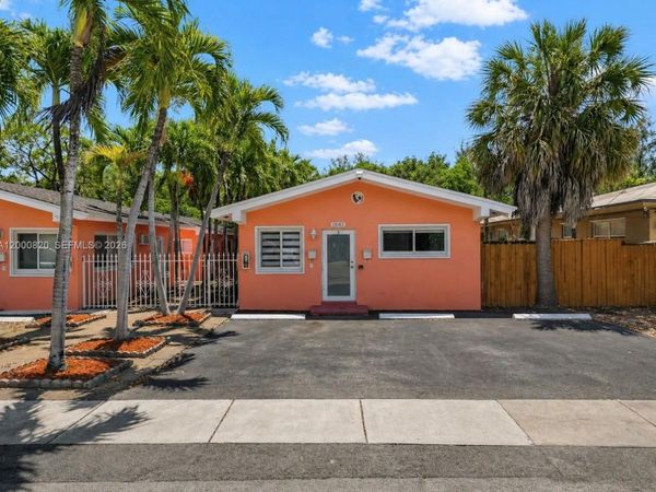13185 Emerald Dr , Unit 2, North Miami, FL 33181