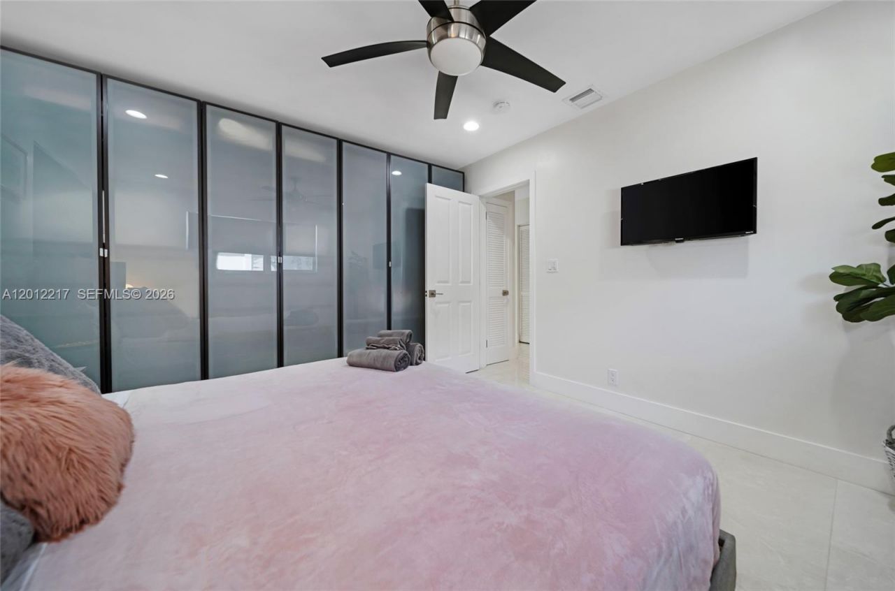 31 SE 12th St , Pompano Beach, FL 33060 Photo