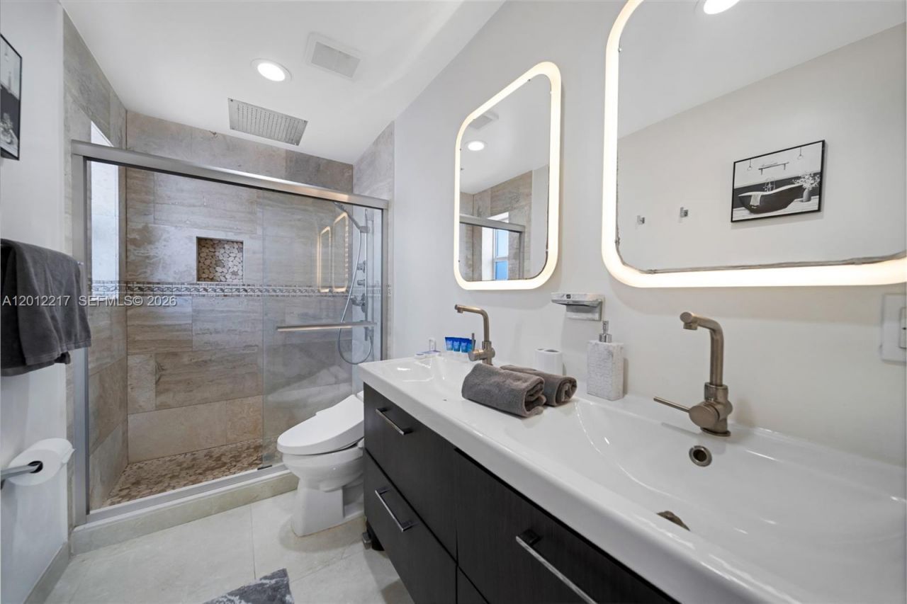 31 SE 12th St , Pompano Beach, FL 33060 Photo
