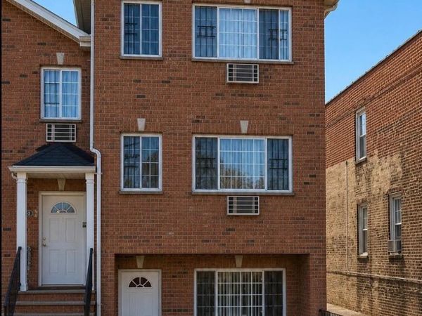 914 E 230th Street , Bronx, NY 10466