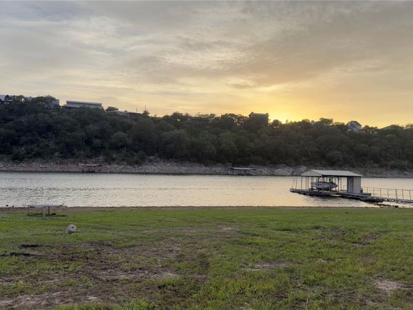 25113 Lake View DR, Spicewood, TX 78669