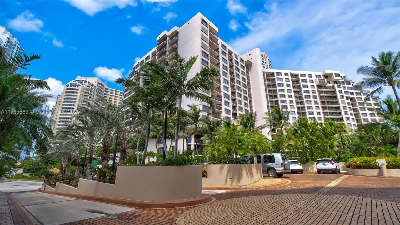 520 Brickell Key Dr , Unit A914, Miami, FL 33131 Photo
