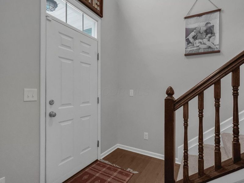 594 Preston Trails Drive, Pickerington, OH 43147 Photo 8