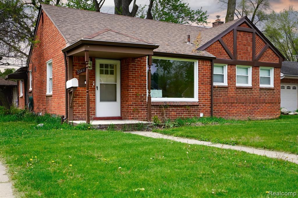 20491 Sumner, Redford Township, MI 48240 Main Photo