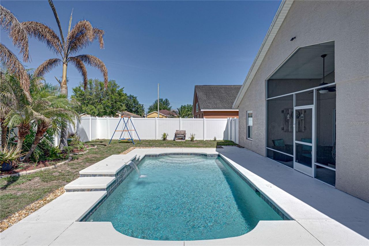 6541 Crescent Loop , Winter Haven, FL 33884 Photo