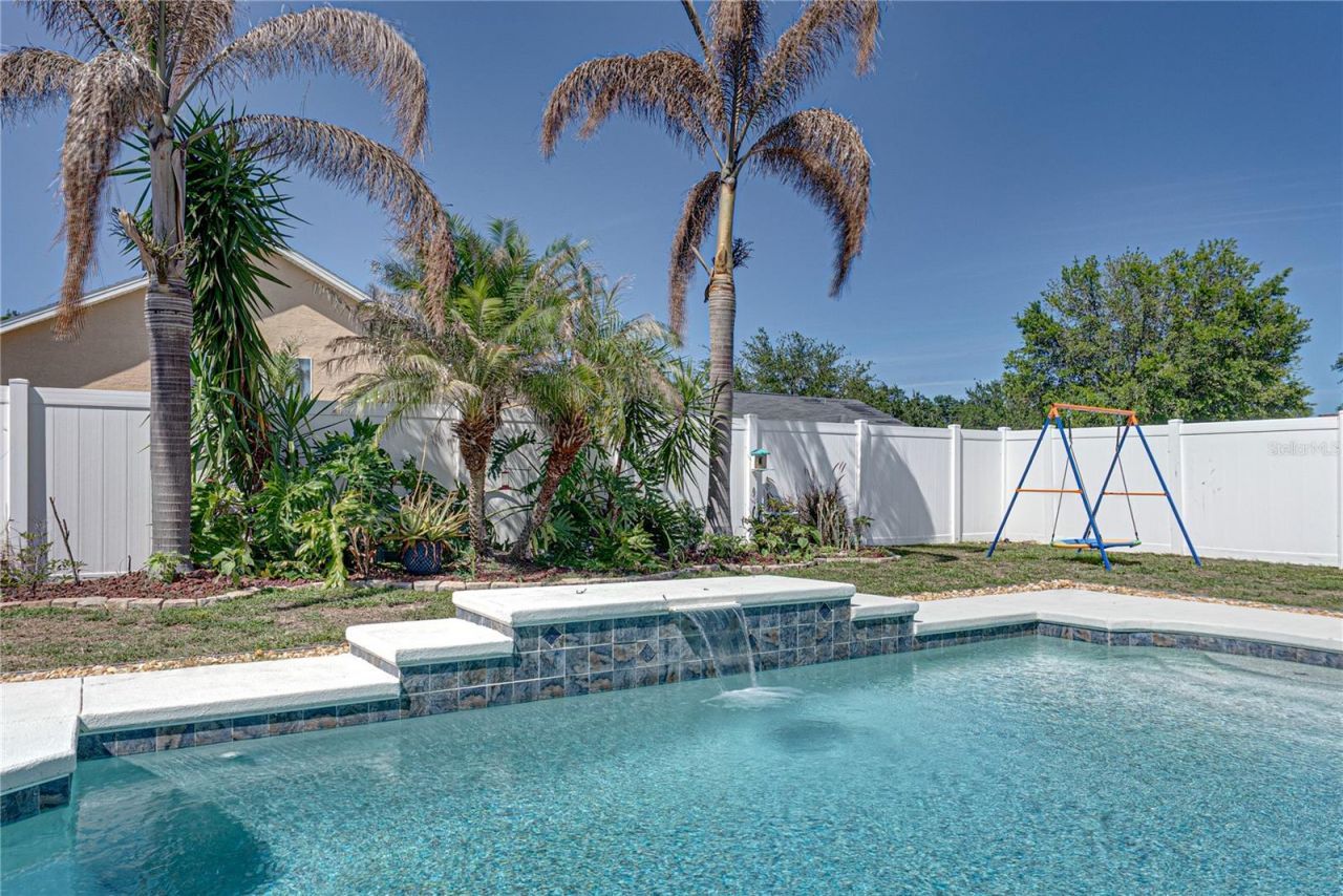 6541 Crescent Loop , Winter Haven, FL 33884 Photo