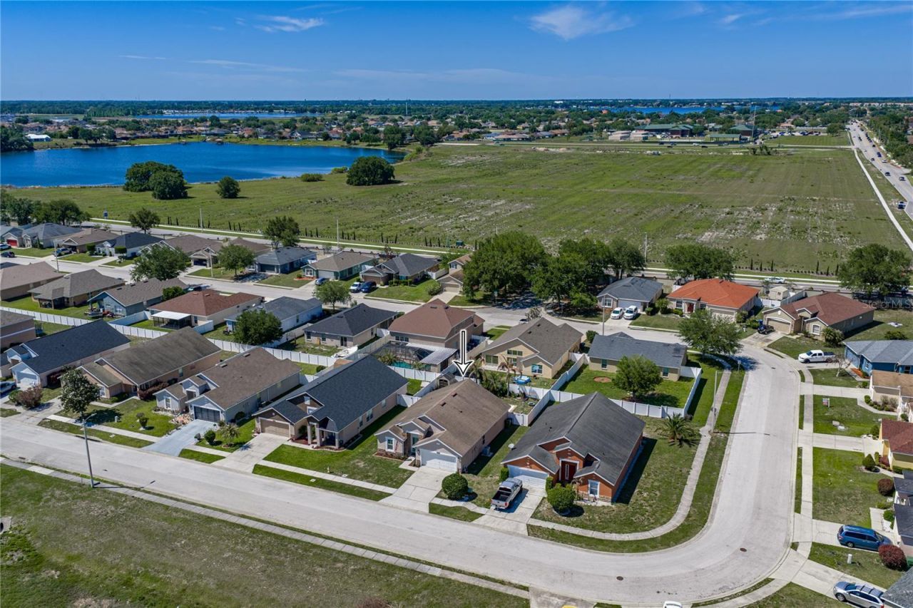 6541 Crescent Loop , Winter Haven, FL 33884 Photo