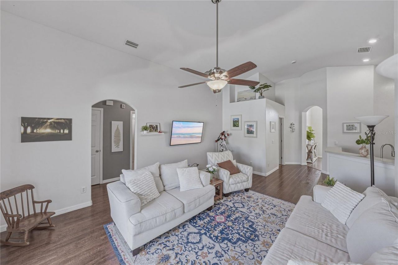 6541 Crescent Loop , Winter Haven, FL 33884 Photo