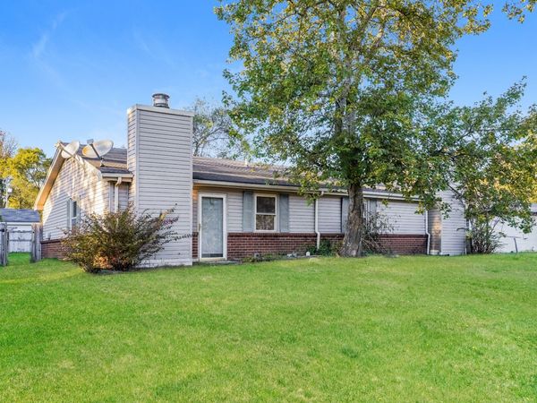 4355 Central Valley Dr , Hermitage, TN 37076