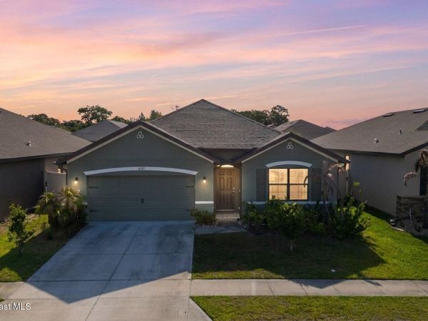 4687 Magenta Isles Drive , Melbourne, FL 32904