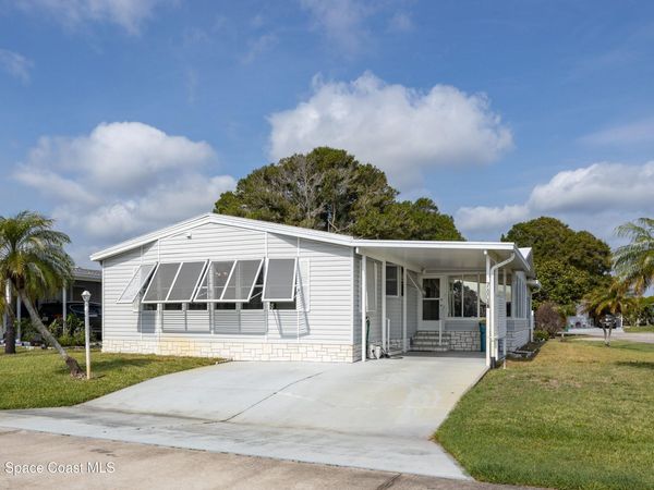 7608 Montauk Avenue , Unit T10, Micco, FL 32976