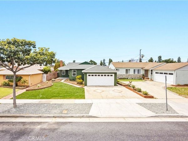 11803 Chanera, Hawthorne, CA 90250