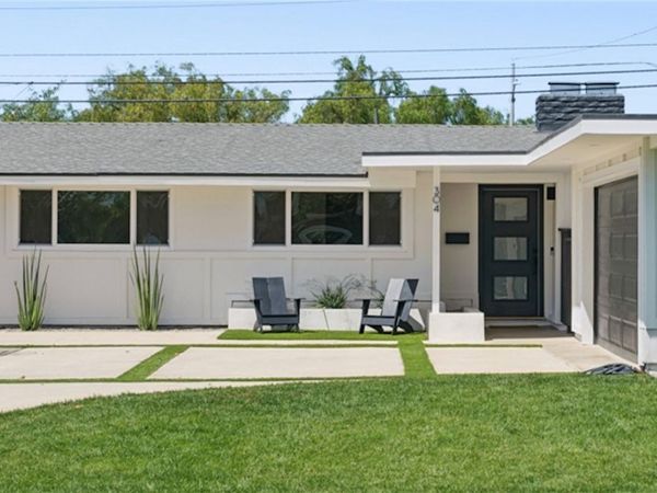 304 Hanover, Costa Mesa, CA 92626
