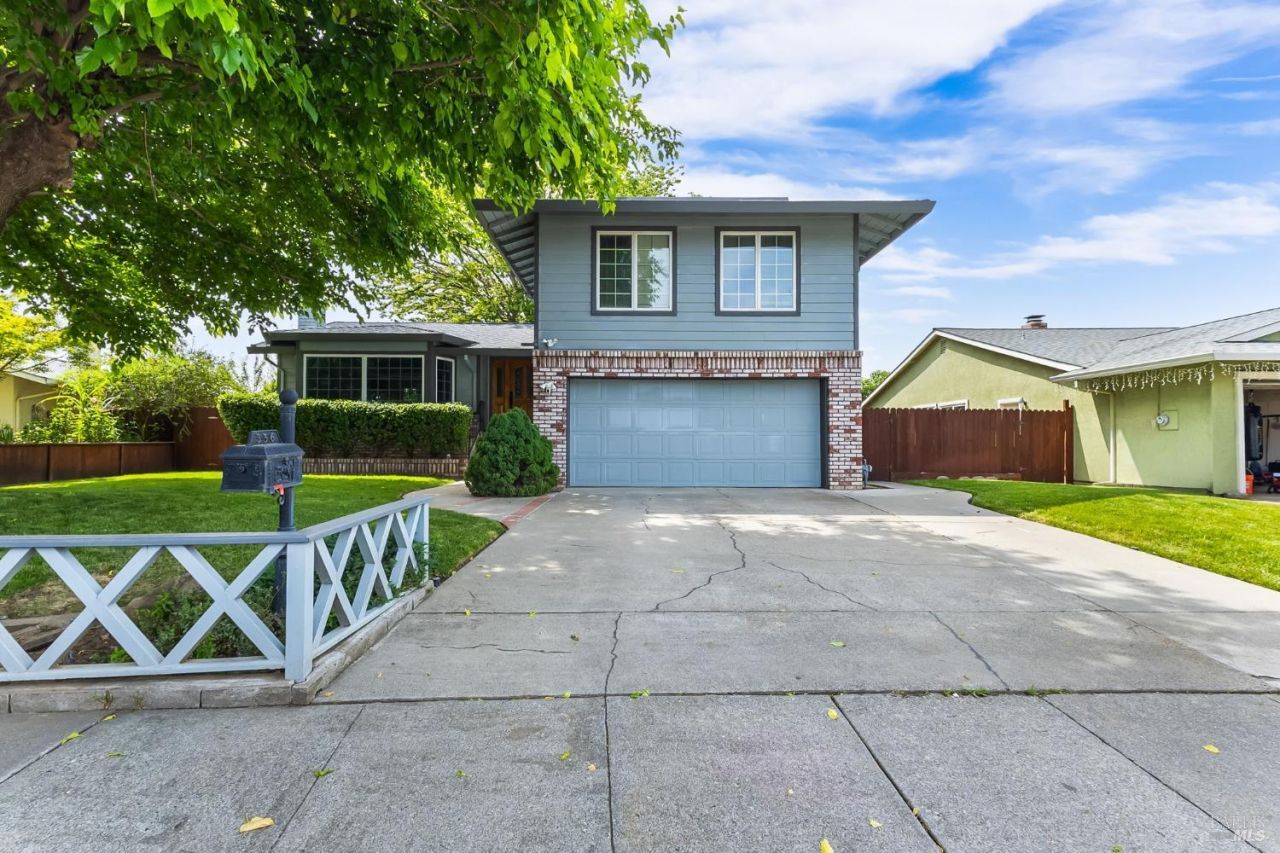 336 Royal Oaks Drive, Vacaville, CA 95687 Main Photo