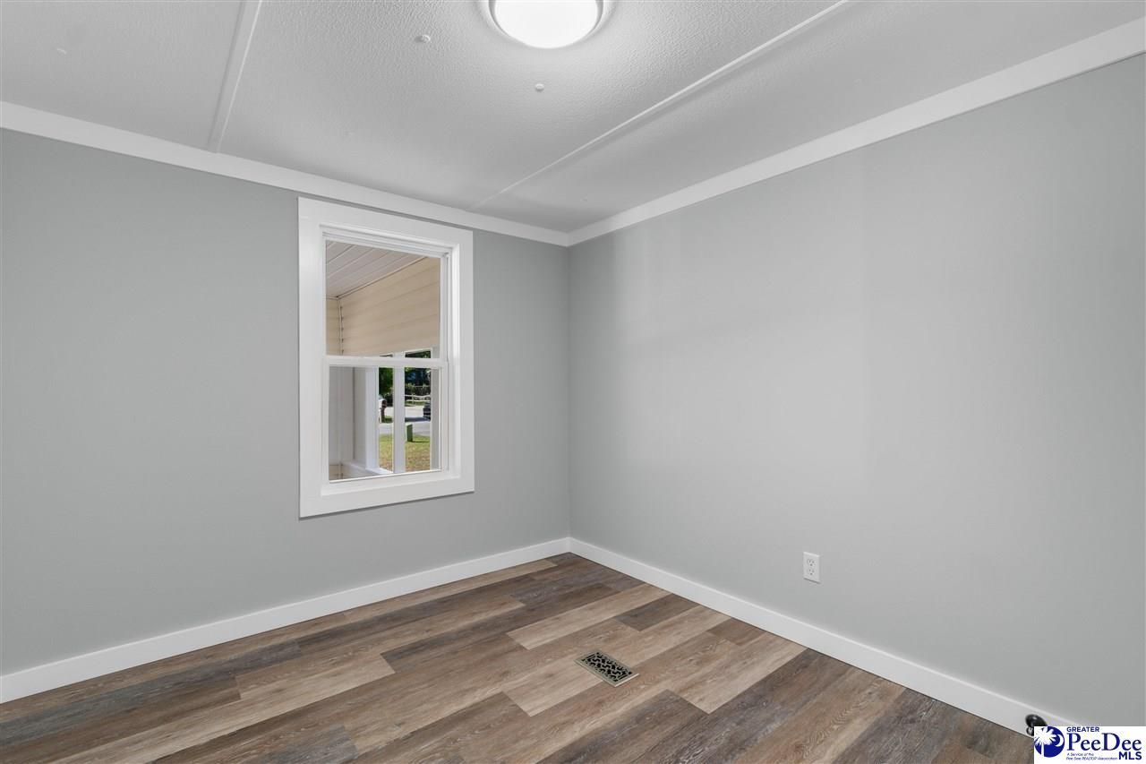 614 Lesia Lane Photo 24