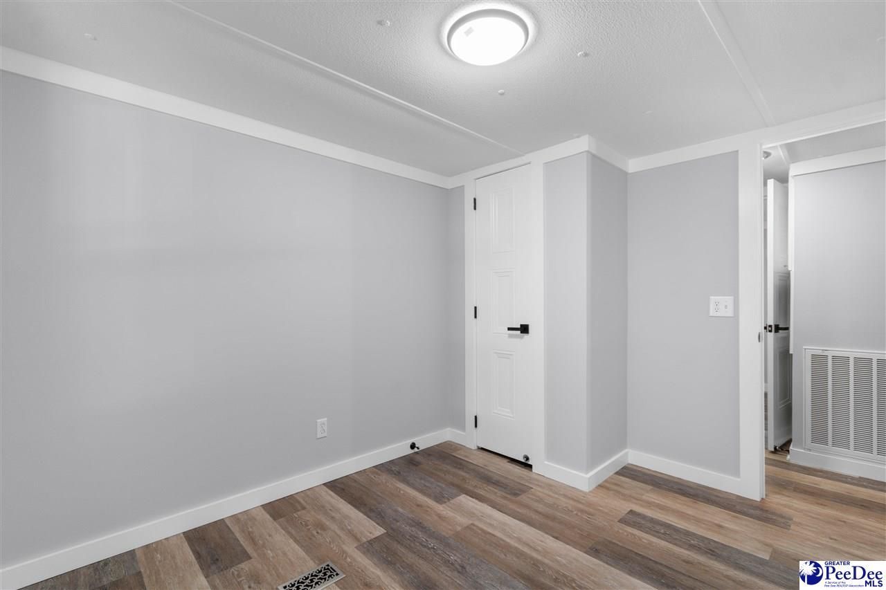 614 Lesia Lane Photo 26