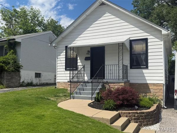 309 Eldridge Avenue, Rock Hill, MO 63119