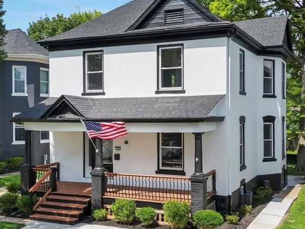 2203 W Main Street W, Belleville, IL 62226