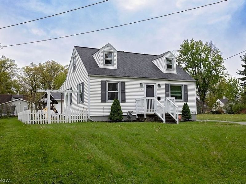 Warren, OH 44485 Photo 2