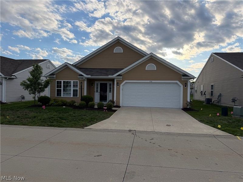 150 Westminster Way, Elyria, OH 44035 Photo 1
