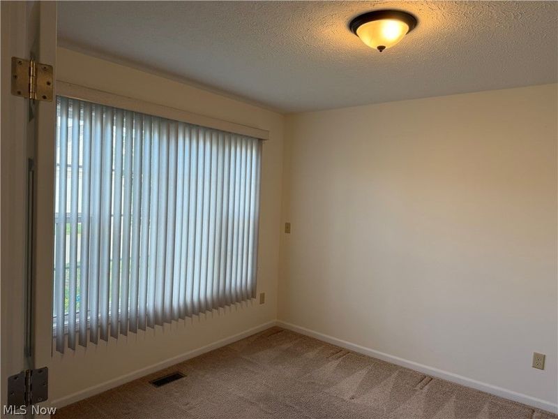 150 Westminster Way, Elyria, OH 44035 Photo 3