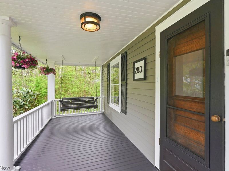 283 Miles Road, Chagrin Falls, OH 44022 Photo 4