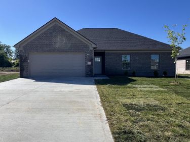 105 Canter Drive, London, KY 40744