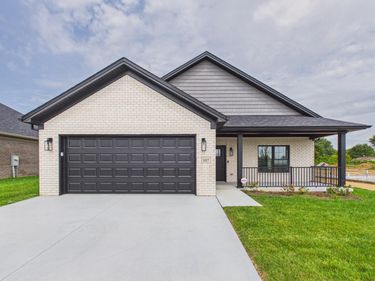 107 Canter Drive, London, KY 40744