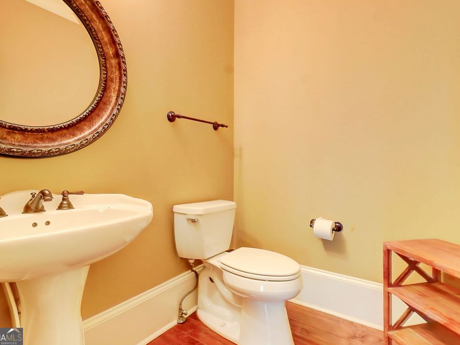 Property Image 38