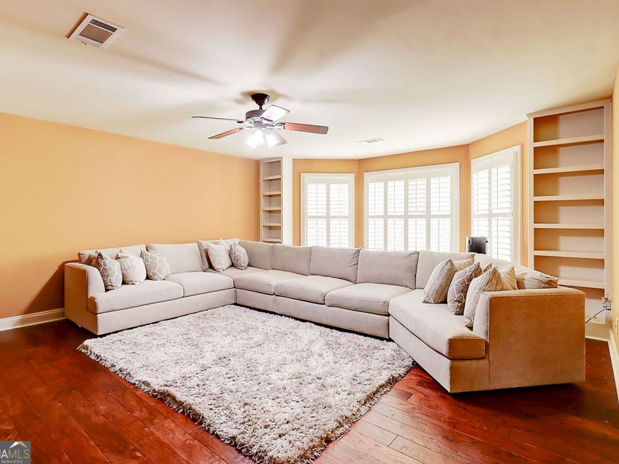 Property Image 53