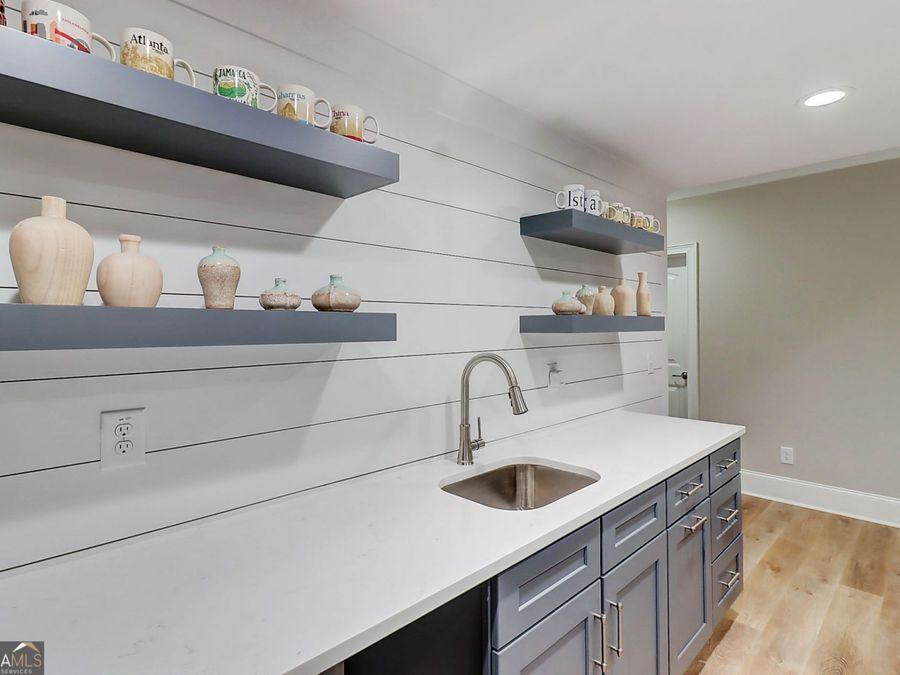 Property Image 80