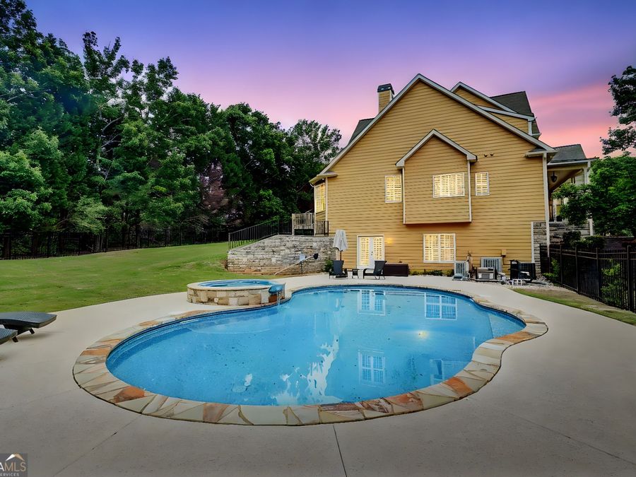 Property Image 9