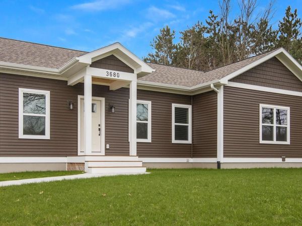 3680 Supply Road, Traverse City, MI 49696