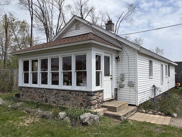 618 Prairie Street, Clare, MI 48617