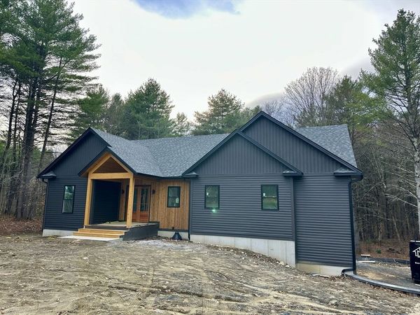 20 Merrifield Road, Bernardston, MA 01337