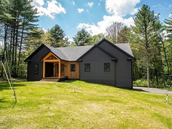 20 Merrifield Road, Bernardston, MA 01337