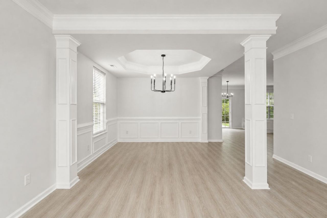 2015 Isabela Court Photo 11