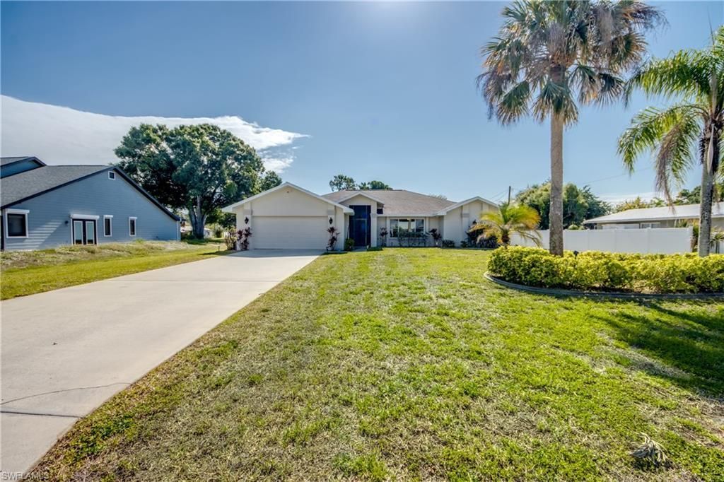 308 North Ave, Lehigh Acres, FL 33936 Photo
